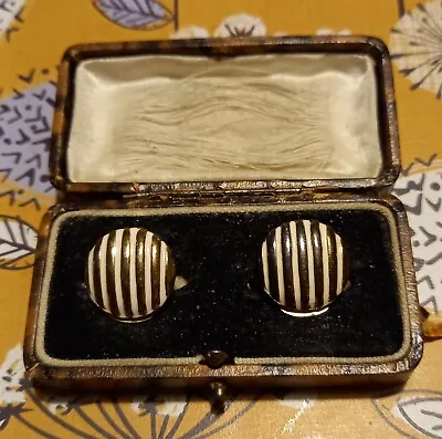 VINTAGE CLIP ON EARRINGS GOLDTONE & ENAMEL WHITE VGC LOVELY 80s 90s FABULOUS  • £6