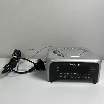 Sony Dream Machine ICF-C317 FM/AM Dual Alarm Clock Radio Snooze • $20.45