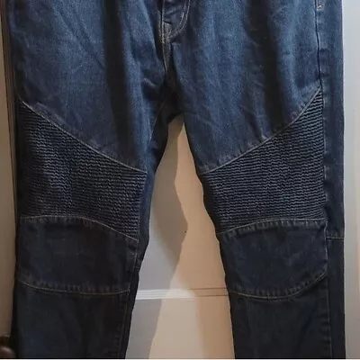 Men's South Pole Moto Style Darkwash Jeans Sz. 40/32. • $25