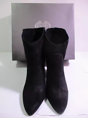 NEW Vince Camuto CREESTAL Black Flavi Distries Suede Ankle Boots Size 8.5 M • $18.36