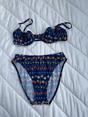 Vintage 90’s Blue Flower Print Hi Cut High Waisted Size 48 Y2K Swimsuit Set • $29