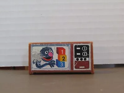 Vintage Fisher Price Little People Sesame Street Brown TV With Grover Apartment • $5.99
