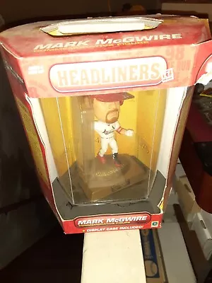 Headliners XL MARK MCGWIRE 70 Home Runs Bobblehead Commemorative Figure 1998 MLB • $5