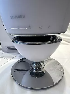Samsung R7 360 Sound Bluetooth Speaker • £60