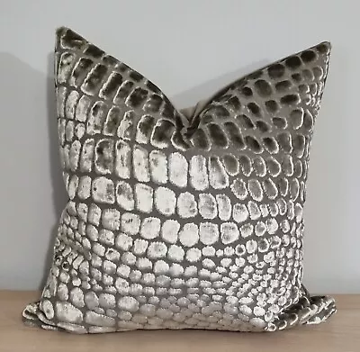 Designers Guild Nabucco Birch & Omega Velvet Cushion Cover 45x45 Cm  • £43