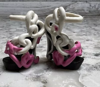 Monster High Replacement C.A. Cupid Sweet 1600 Heart Shoes Pink White • $15