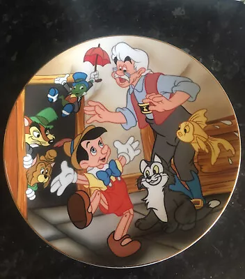 Disney Pinocchio 1940 Film Kenleys Collectors Plate • £13