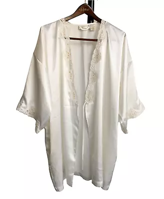 Victoria's Secret Bridal Satin Lace Trim Sequin Kimono W/ Pockets Robe Gown OS • $17.95
