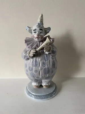 Lladro Clown With Horn. Let The Show Begin • £90