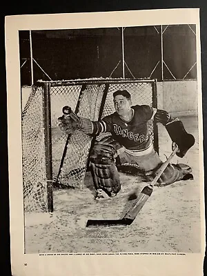 Photo NY Rangers Goalie Dave Kerr  14  X 10  Vintage Life Magazine 1940 • $8.95