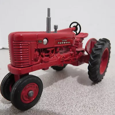 Ertl IH Farmall 300 Tractor  Vintage Vehicle  Made USA 1/43 IH-2513-G • $10