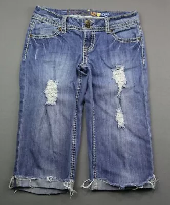 Vintage Women's Mudd Jean Shorts Mid Rise Cuffed Distressed Size 5 (30x15)  • $45