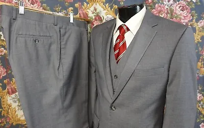 Pronto Uomo Modern-Fit 3-Piece Charcoal Gray Suit 42L • $59.95