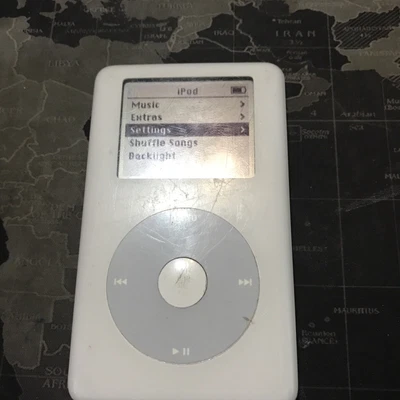 £50 • Buy Apple IPod Classic 3rd Generation 20GB UNTESTED
