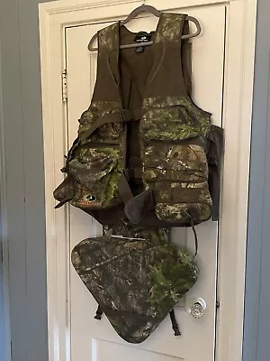 NWTF Mossy Oak Obsession Turkey Hunting Vest W/detachable Seat & MANY POCKETS • $49.99