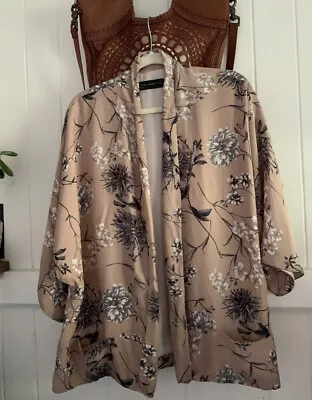 Zara Woman Kimono Jacket M 10/12/14 As New • $34