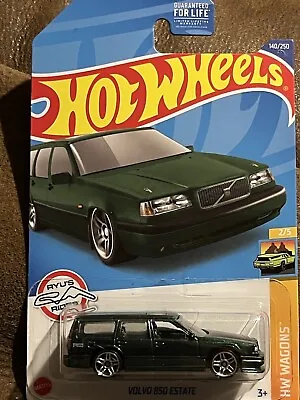 Hot Wheels Wagons Volvo 850 Estate Wagon • $3.20