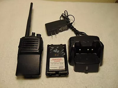 Vertex Standard Vx 351-d0-5 Two Way Radio - Works • $19.99