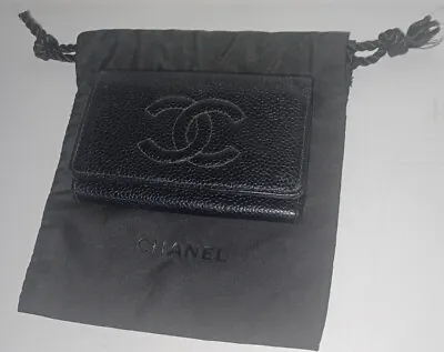 $96 • Buy CHANEL CC Embroidered Black Pebbled Leather Trifold Key Holder W Dust Pouch