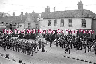 LO 4133 - Middlesex Regiment War Memorial Edgware London • £8.95