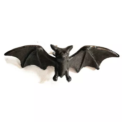 Retro Cast Iron Bat Garden Decor Yard Outdoor Lawn Wall Art Metal Decor • $18.69