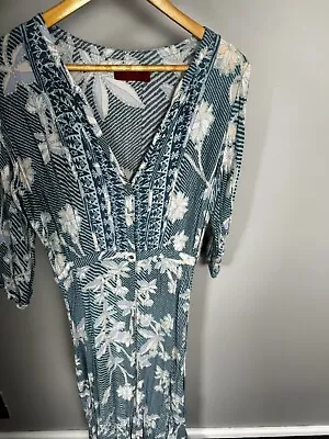 Tigerlily Blue Floral Dress Size 8 • $60
