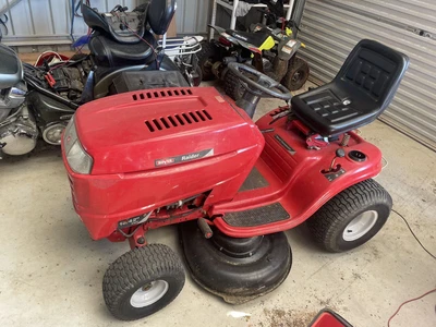 $1850 • Buy Rover Raider Lawnmower Ride On 42 Cut 18.5 Hp