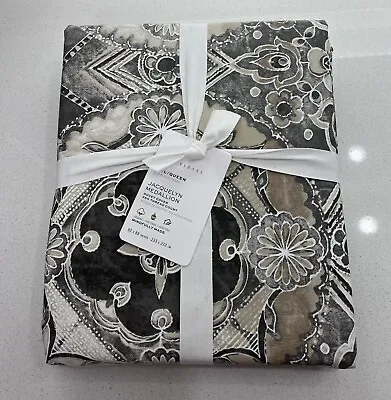 Pottery Barn Jacquelyn Medallion Full/queen Duvet  New With Tags • $69