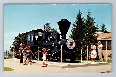 Traverse City MI-Michigan Logging Train Clinch Park Train Vintage Postcard • $7.99