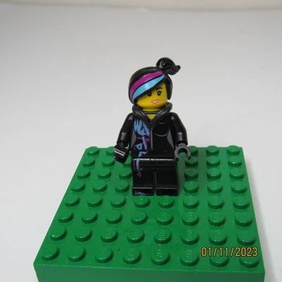 £13.63 • Buy LEGO Minifigure Wyldstyle Wildstyle W/Hoodie/70808,70810