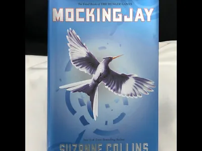 Hunger Games Series Mockingjay By Suzanne Collins 2010 Hardcover VERY GOOD • $4.40