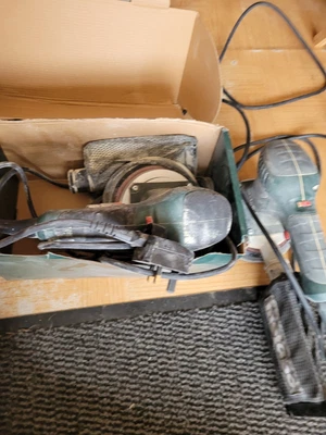 £115 • Buy 2 Metabo SXE 3150  Random Orbital Sanders And Assorted Discs 9 Boxes