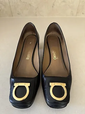 Salvatore Ferragamo Size 7.5 Beautiful Shoes Classy Perfect Condition • $150