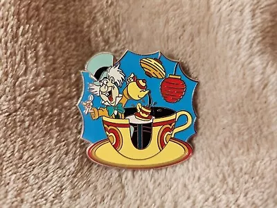 DLR Fantasyland Area Starter Set Mad Hatter Disney Pin 68561 2009 • $12.99