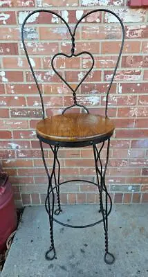 Vtg Black Wrought Iron Ice Cream Parlor Chair Bar Stool Heart Back Oak Seat #2 • $139.99