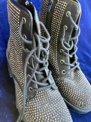 MADDEN GIRL Womens Black 1/2  Platform Up Dymond Block Heel Combat Boots 9.5 • $29