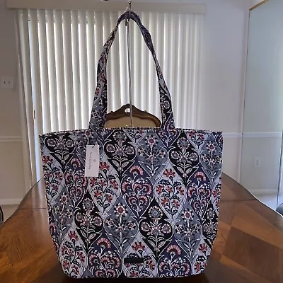 NWT Vera Bradley Grand Tote Ornate Bloom • $59.99