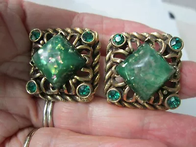 Vintage SELRO Green Rhinestone Confetti Earrings Clip Gold Tone Layered  • $19.99