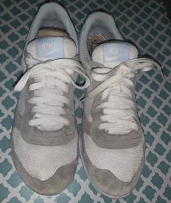 Nike Eclipse Grey Running Shoes Women’s Size 9.5 • $35