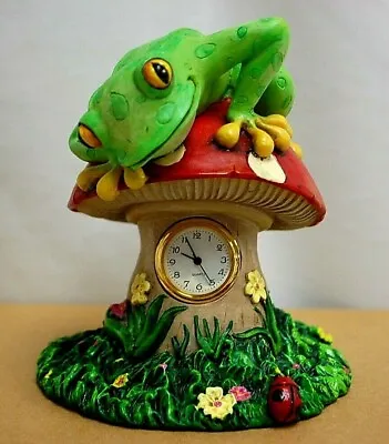 Frog On Mushroom Quartz Clock By Collector Gallery Inc. 0137070  New  S7953 • $48.99