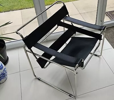 Original (?) Marcel Breuer Wassily Chair In Black Leather And Chrome. VGC • £750
