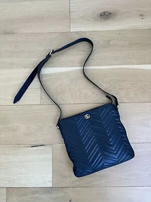 $2200 • Buy Authentic Gucci Black GG Marmont Matelasse Messenger Bag