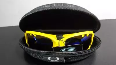 Yellow Oakley Sunglasses In Case With Hang Tag Made In U.s.a. B365 58-12-126 • $51