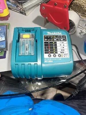 Makita DC18RA Ni-MH & Li-ion 7.2-18V Battery Charger • $35