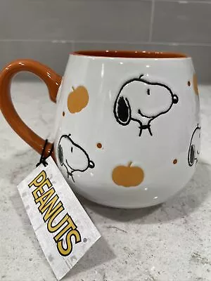 SNOOPY & PUMPKIN Fall Autumn Halloween Peanuts Thanksgiving Round 20oz Mug Great • $15.99