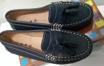 New Wag W.a.g. Loafers Shoes Leather Boys Girls Model 1793  Sz 30 Slip On • $54.99