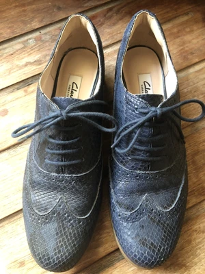 £19.99 • Buy Clarks Narrative Navy Blue Hamble Oak Lace Up Shoes Size 6 Worn Once