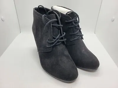 Women's Arizona Jean Co. Ankle Boots. Size 7M Black  • $4.99