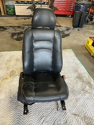 98-00 Volvo V70R V70 S70 Charcoal Gray Leather Front Right Pass Seat OEM #1599E • $279.99