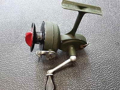 Dam Quick Jr. Spinning Reel Green Body Made In Germany.  Missing Emblem On Side • $14.99